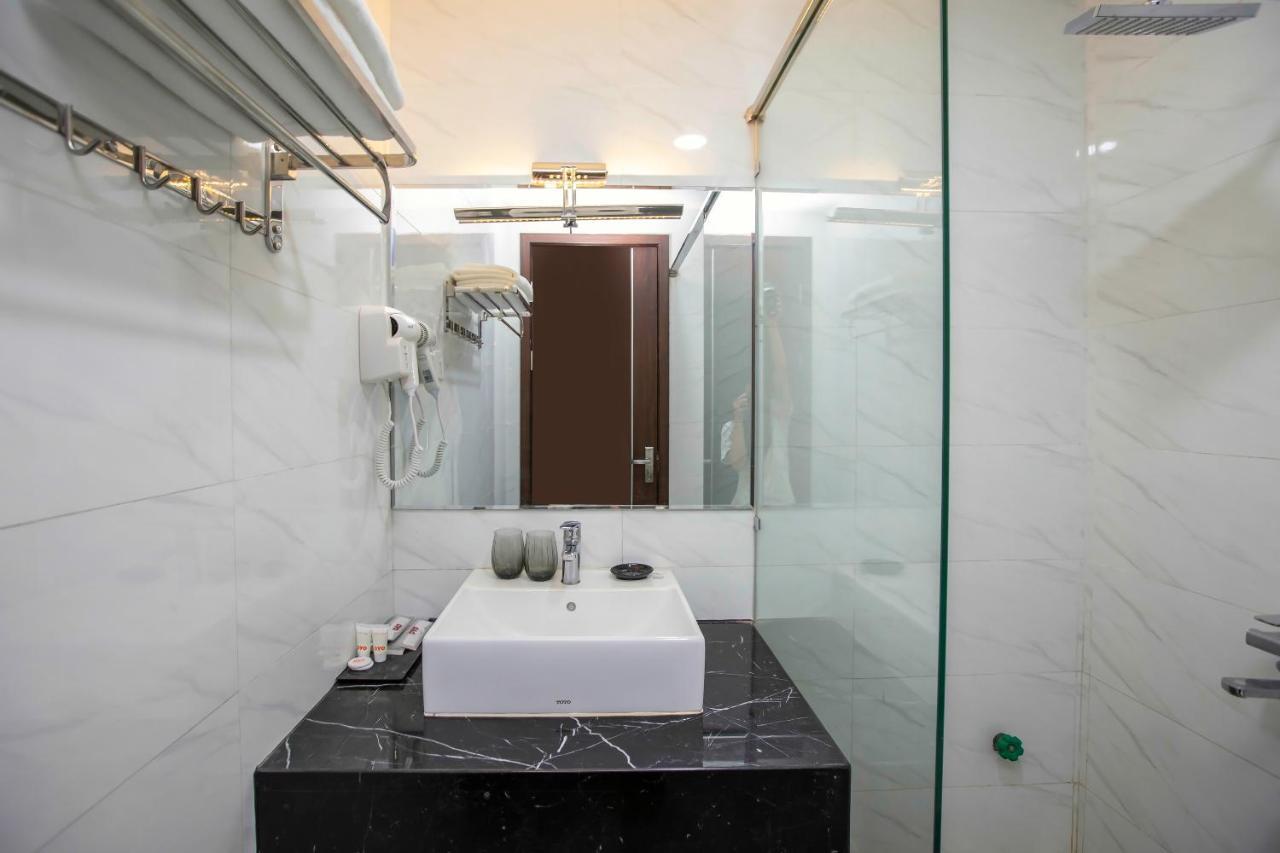 Hoang Long Hotel Hạ Long Extérieur photo
